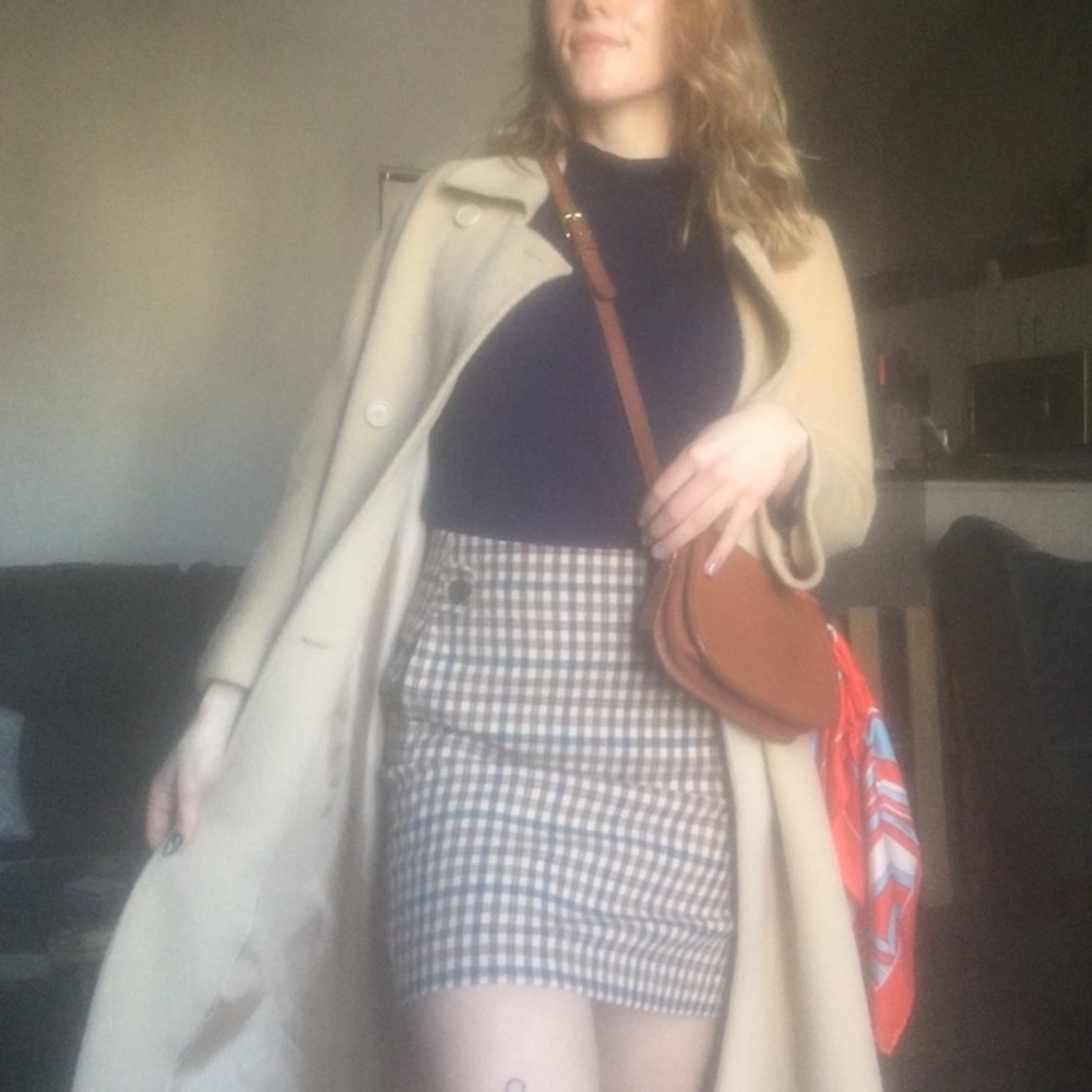 Classy color scheme plaid skirt